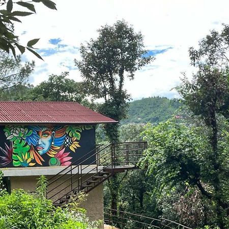 Skywood Resort Shoghi Shogi Экстерьер фото