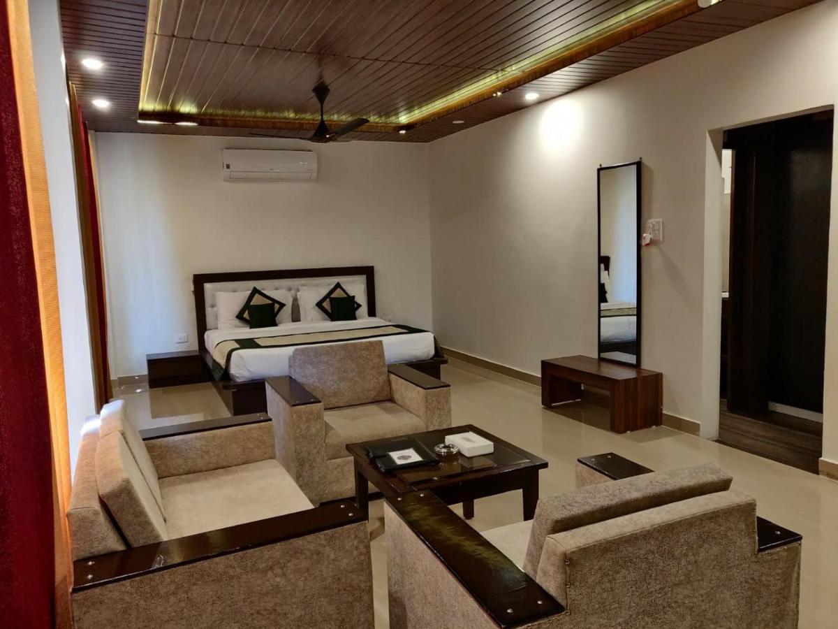 Skywood Resort Shoghi Shogi Экстерьер фото