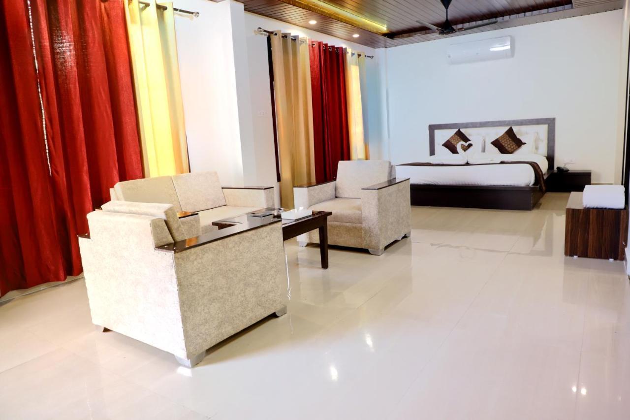 Skywood Resort Shoghi Shogi Экстерьер фото