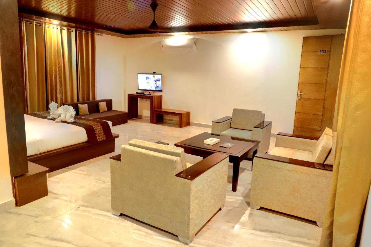 Skywood Resort Shoghi Shogi Экстерьер фото