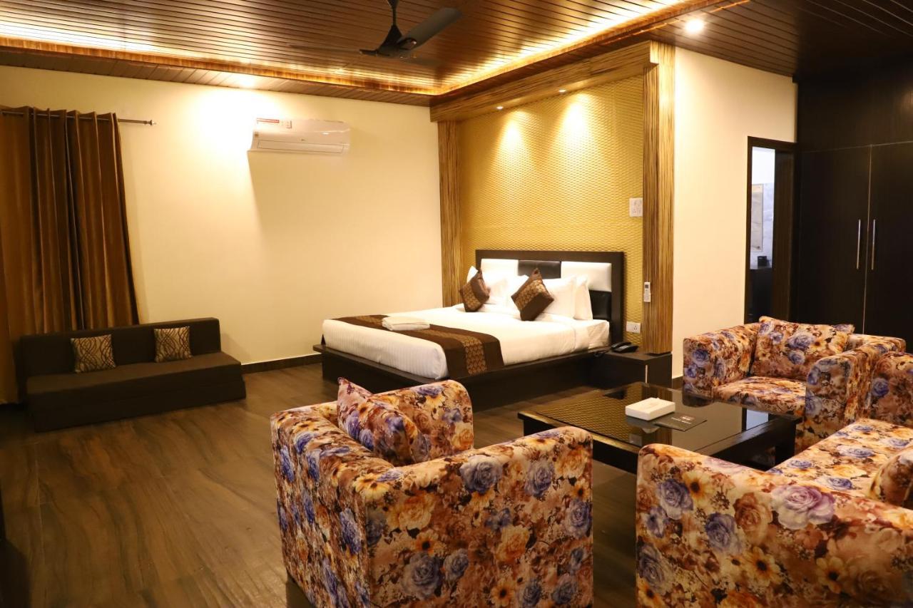 Skywood Resort Shoghi Shogi Экстерьер фото