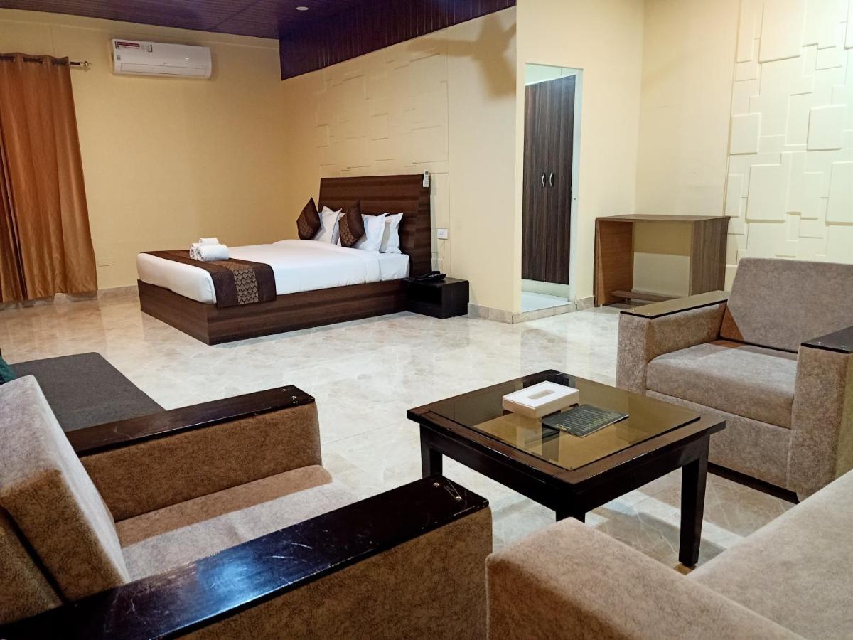 Skywood Resort Shoghi Shogi Экстерьер фото